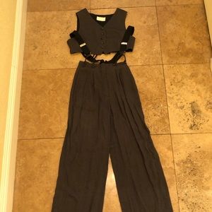 Caché Two Piece Women’s Outfit